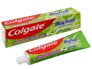 COLGATE MAX   FRESH GREEN GEL FRESH TEA 150GM TOOTHPASTE