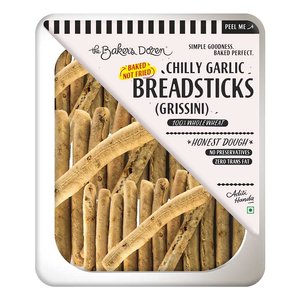 THE BAKERS DOZEN CHILLY GARLIC BREAD STICKS (GRISSINI) 100GM