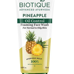 BIOTIQUE  PINEAPPLE OIL CONTROL FOAMING FACE WASH 150ML